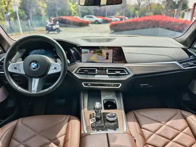 BMW X5 2022 Facelift xDrive 40Li M Sport Package — миниатюра 28