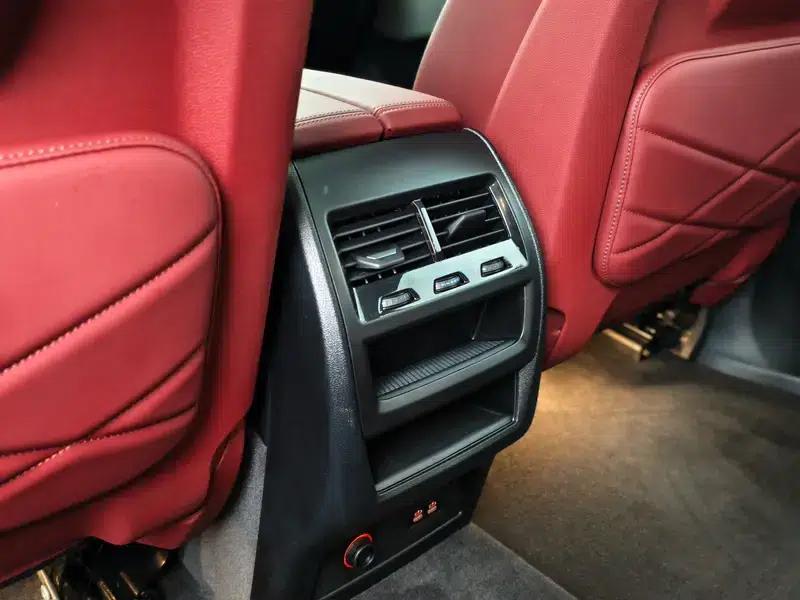 BMW X5 2023 xDrive30Li M Sport Package — миниатюра 5