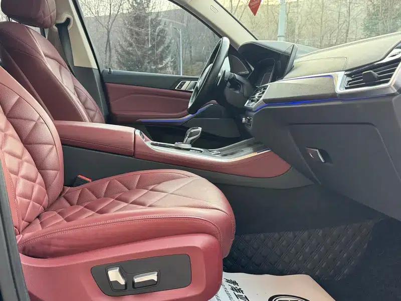 BMW X5 2022 xDrive 30Li Luxury M Sport Package — миниатюра 23