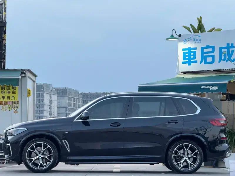 BMW X5 2022 Facelift xDrive 40Li M Sport Package — миниатюра 3