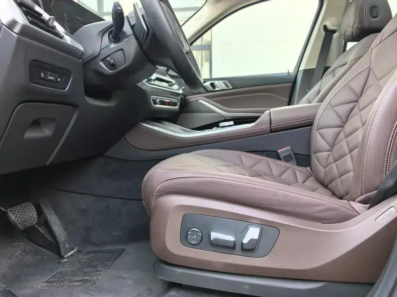 BMW X5 2023 xDrive30Li M Sport Shadow Edition — миниатюра 20