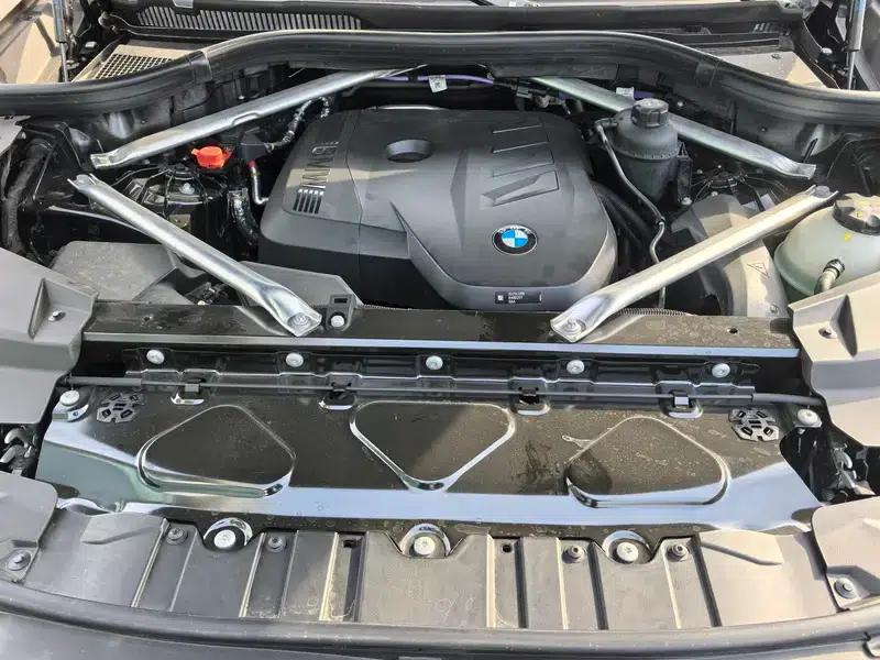 BMW X5 2023 xDrive30Li M Sport Shadow Edition — миниатюра 6