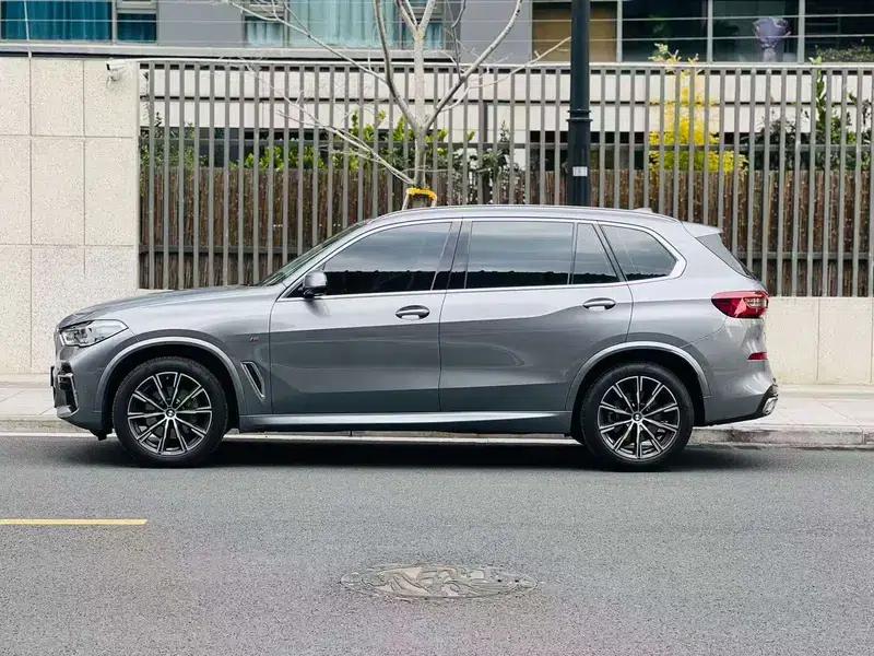 BMW X5 2022 xDrive 30Li Luxury M Sport Package — миниатюра 4