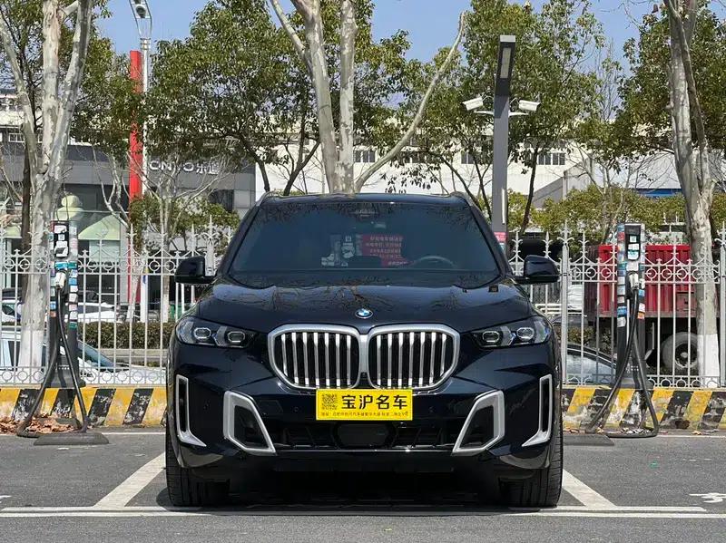 2023 BMW X5 xDrive40Li M Sport Package — миниатюра 2