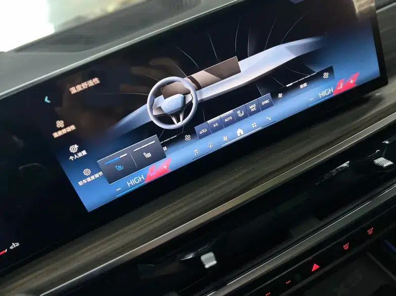 2023 BMW X5 xDrive40Li M Sport Package — миниатюра 14