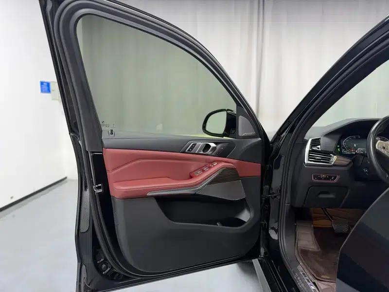 BMW X5 2022 Facelift xDrive 40Li M Sport Package — миниатюра 14