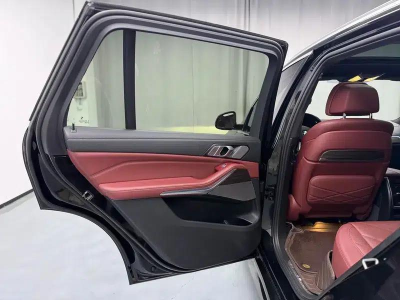 BMW X5 2022 Facelift xDrive 40Li M Sport Package — миниатюра 15