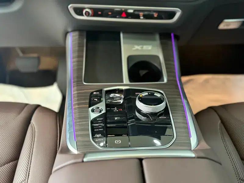 2023 BMW X5 xDrive40Li M Sport Package — миниатюра 17