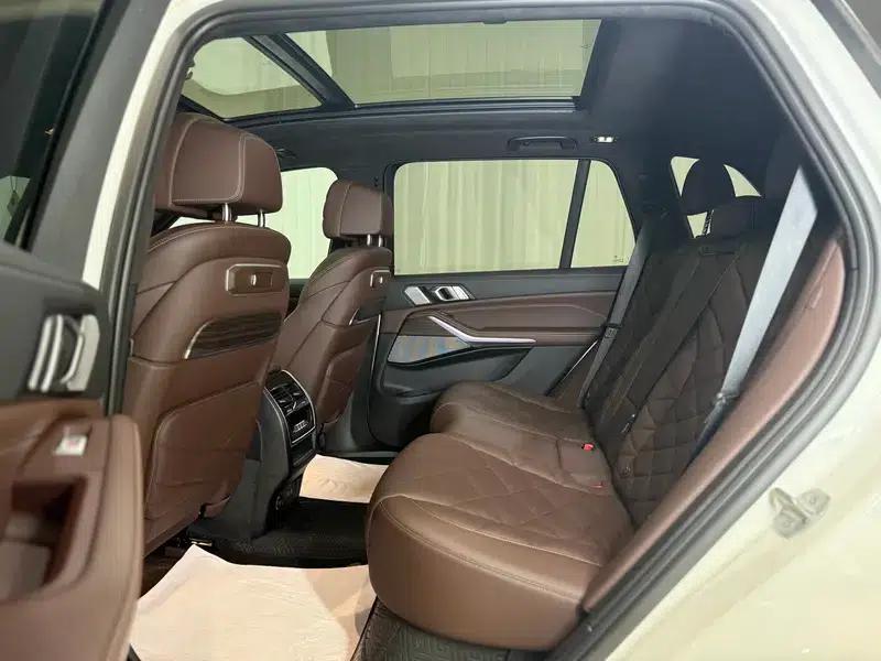 2023 BMW X5 xDrive40Li M Sport Package — миниатюра 20