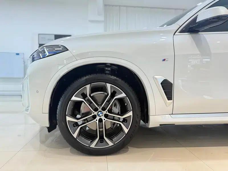 2023 BMW X5 xDrive40Li M Sport Package — миниатюра 3