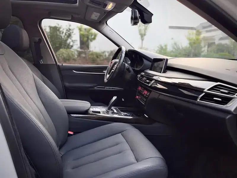 2015 BMW X5 3.0T Automatic AWD 5-seater Factory Custom Edition — миниатюра 15