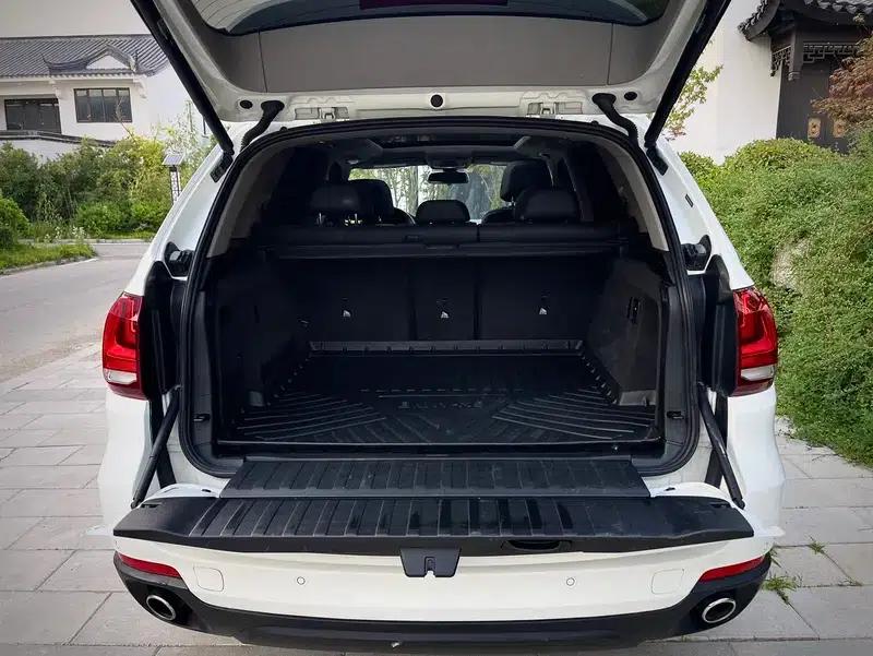 2015 BMW X5 3.0T Automatic AWD 5-seater Factory Custom Edition — миниатюра 17