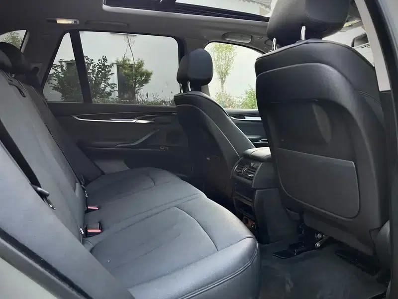 2015 BMW X5 3.0T Automatic AWD 5-seater Factory Custom Edition — миниатюра 9