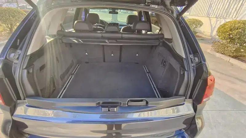 2015 BMW X5 3.0T Automatic AWD 5-seater Factory Custom Edition — миниатюра 9