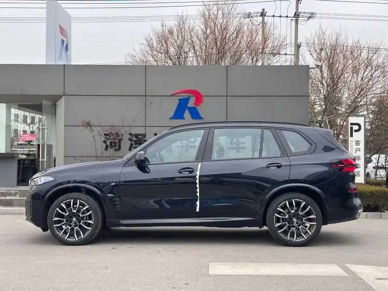 BMW X5 2025 xDrive40Li M Sport Shadow Edition — миниатюра 3