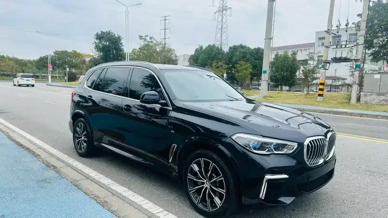 BMW X5 2022 Facelift xDrive 30Li M Sport Package — миниатюра 3