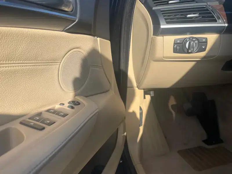 BMW X5 2008 4.8L Automatic 4WD 7-Seater Parallel Import — миниатюра 8