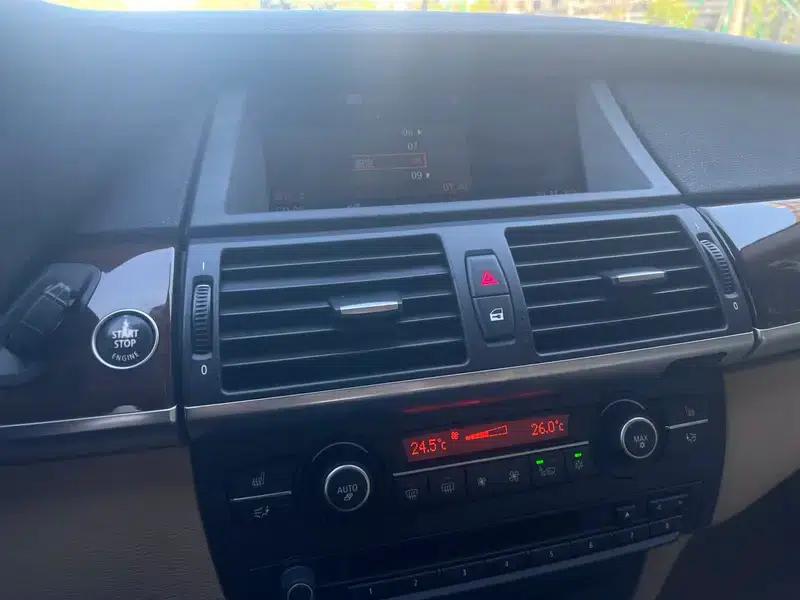BMW X5 2008 4.8L Automatic 4WD 7-Seater Parallel Import — миниатюра 10