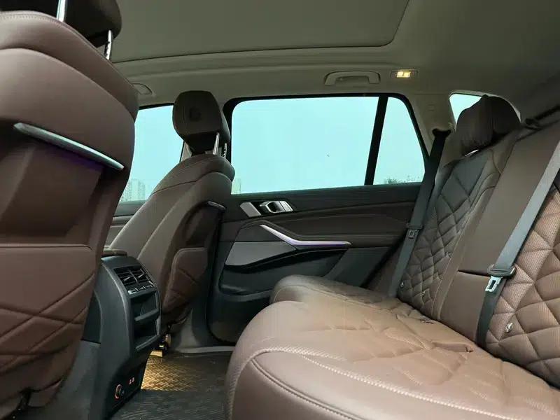 BMW X5 2022 xDrive 30Li Luxury M Sport Package — миниатюра 12