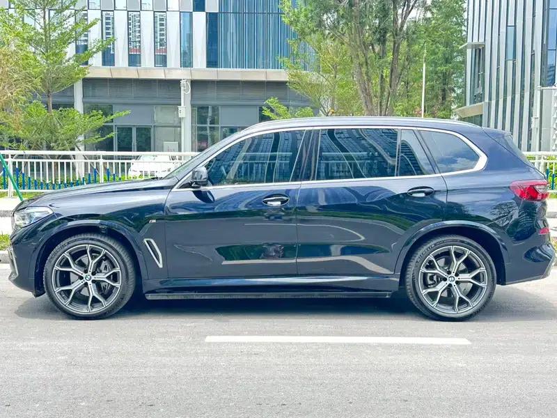 BMW X5 2022 Facelift xDrive 40Li M Sport Package — миниатюра 4