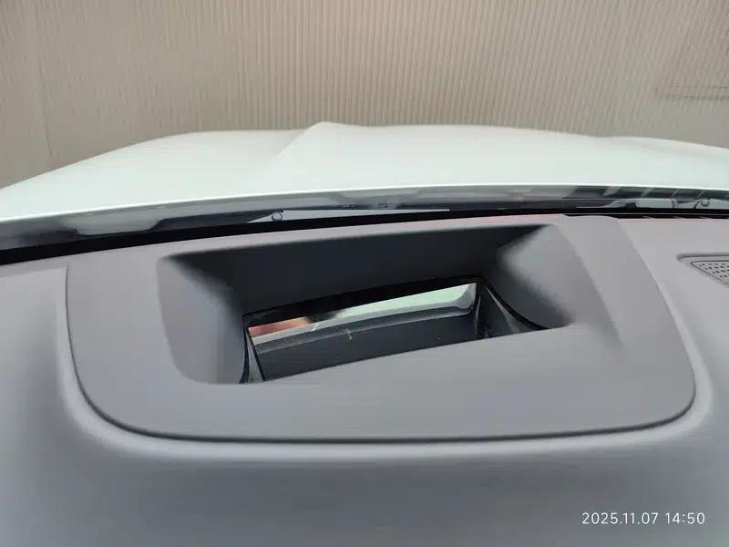 BMW X5 2023 xDrive30Li M Sport Package — миниатюра 7