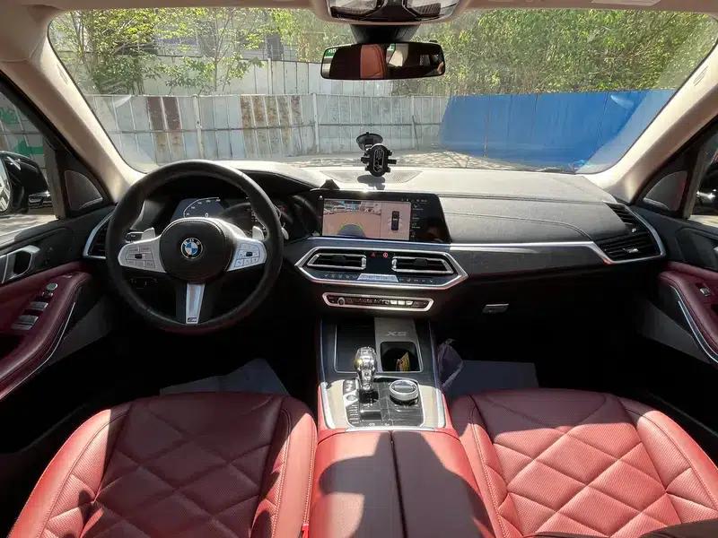 BMW X5 2023 xDrive30Li M Sport Package — миниатюра 11