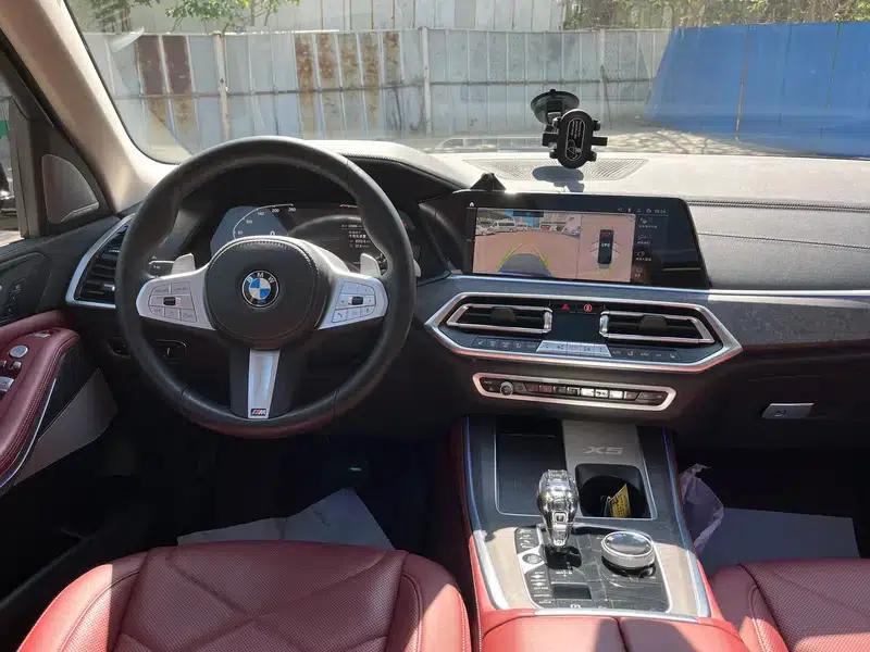 BMW X5 2023 xDrive30Li M Sport Package — миниатюра 13