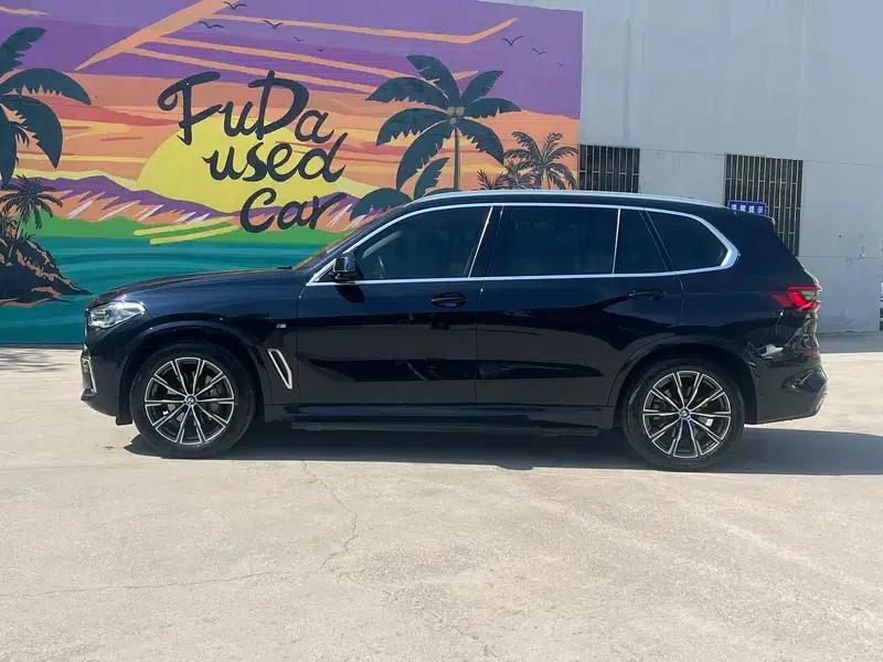 BMW X5 2023 xDrive30Li M Sport Package — миниатюра 4