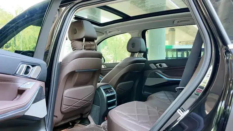 BMW X5 2022 xDrive 30Li Luxury M Sport Package — миниатюра 18