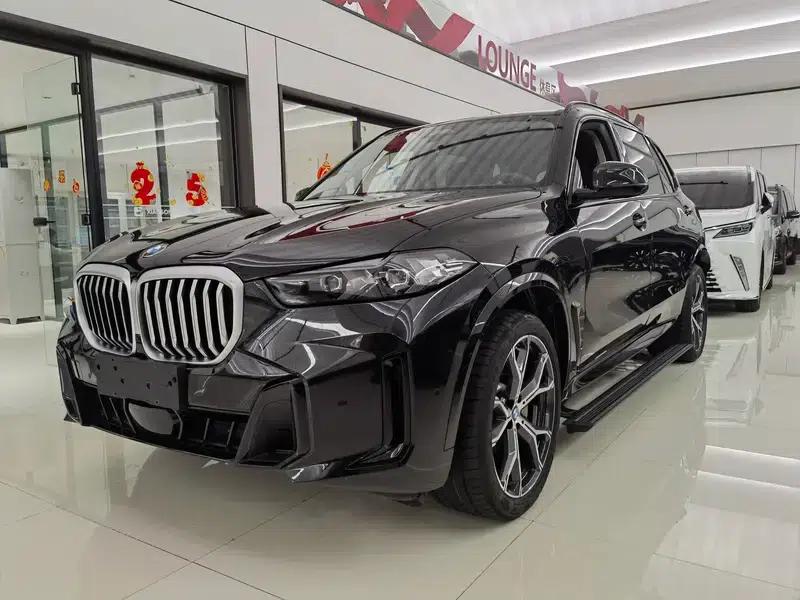 BMW X5 2023 xDrive30Li M Sport Package — миниатюра 1