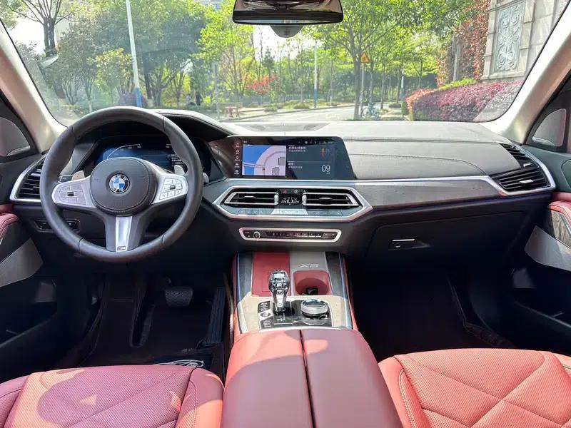 BMW X5 2022 xDrive 30Li Luxury M Sport Package — миниатюра 11