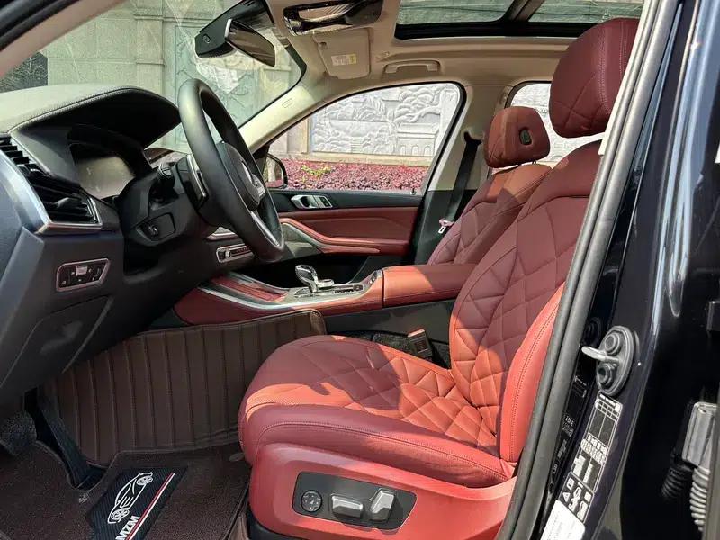 BMW X5 2022 xDrive 30Li Luxury M Sport Package — миниатюра 15