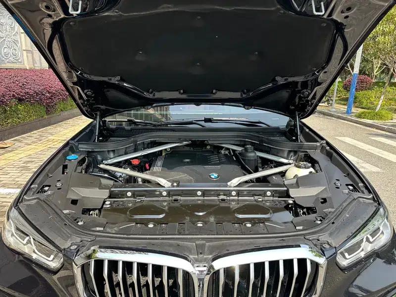 BMW X5 2022 xDrive 30Li Luxury M Sport Package — миниатюра 6
