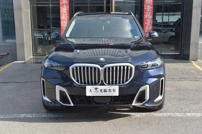 BMW X5 2023 xDrive30Li M Sport Package — миниатюра 2