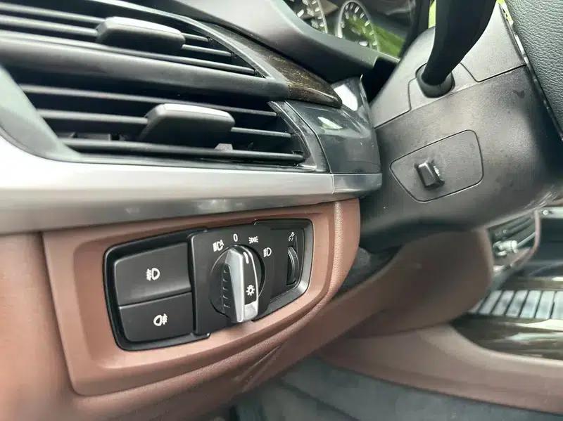 BMW X5 (Imported) 2014 xDrive35i Leading Edition — миниатюра 17