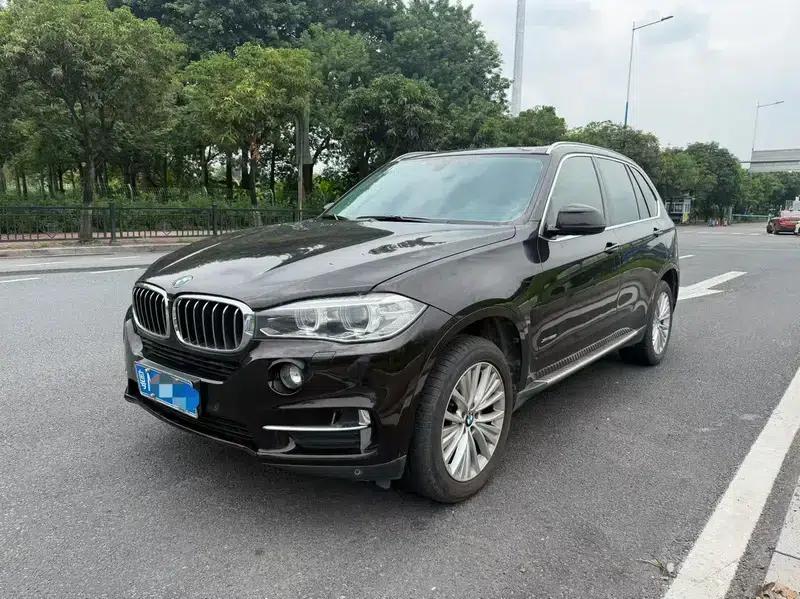 BMW X5 (Imported) 2017 xDrive28i — миниатюра 1