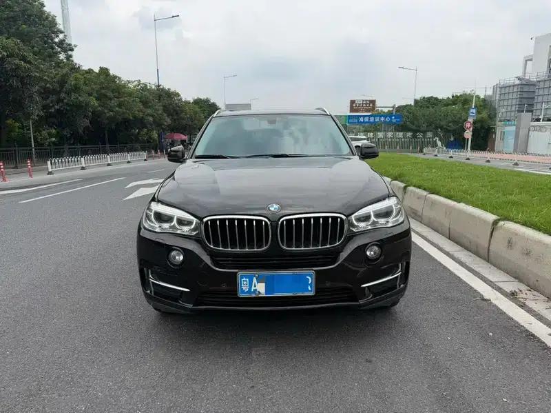 BMW X5 (Imported) 2017 xDrive28i — миниатюра 2