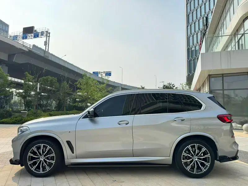 2019 BMW X5 (Imported) xDrive40i M Sport Package — миниатюра 4