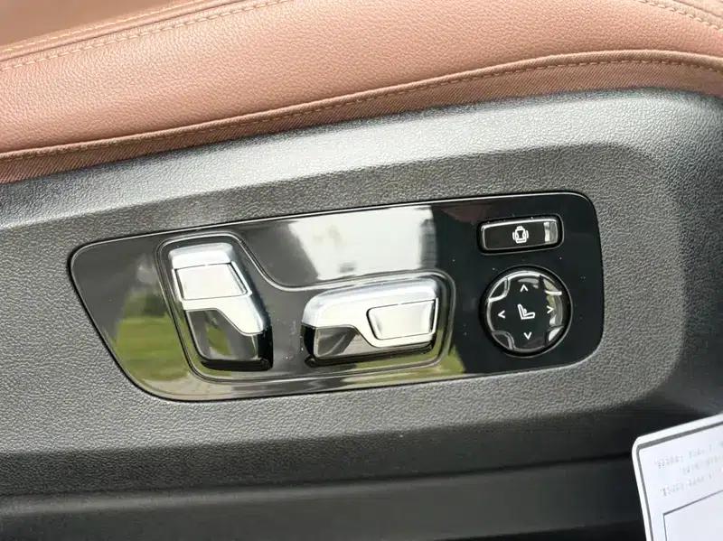 BMW X5 (Imported) 2019 xDrive40i Luxury M Sport Package — миниатюра 10