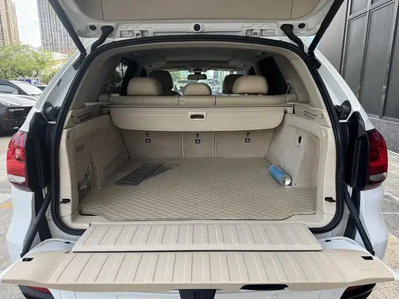 BMW X5 (Imported) 2014 Model 3.0T Automatic 4WD 5-Seater Parallel Import — миниатюра 16