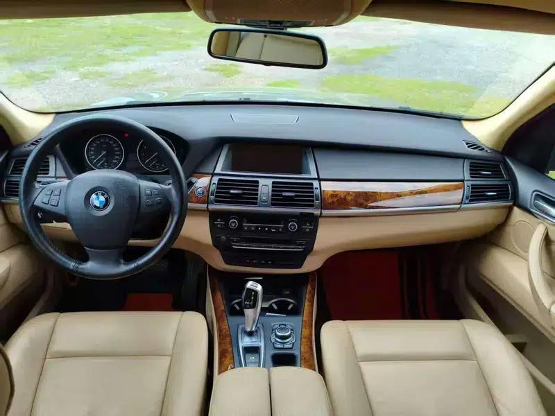 BMW X5 (Imported) 2010 xDrive30i Luxury 10th Anniversary Edition — миниатюра 12