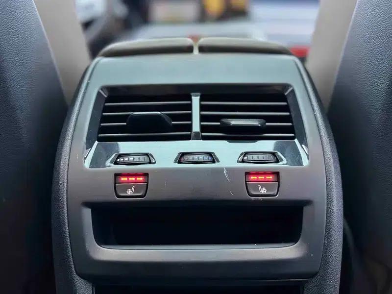 BMW X5 (Imported) 2021 xDrive30i X Design Package — миниатюра 8