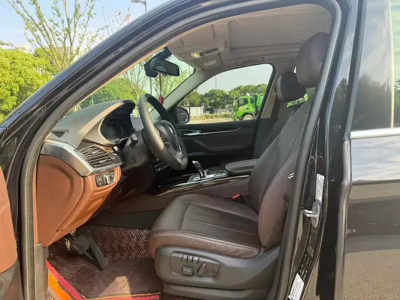 BMW X5 (Imported) 2018 xDrive28i — миниатюра 14