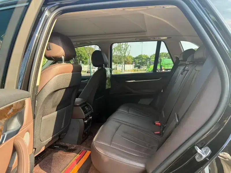 BMW X5 (Imported) 2018 xDrive28i — миниатюра 15