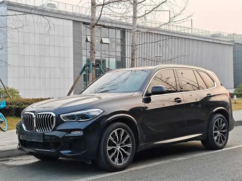 BMW X5 (Imported) 2021 xDrive40i M Sport Package — миниатюра 1
