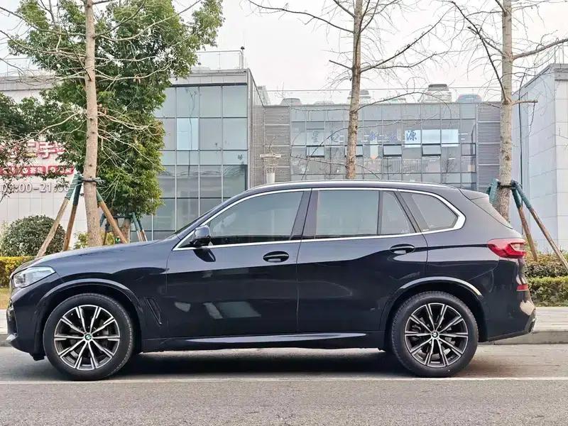 BMW X5 (Imported) 2021 xDrive40i M Sport Package — миниатюра 3