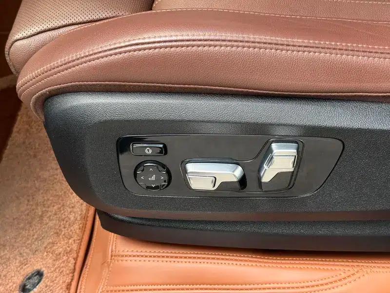 BMW X5 (Imported) 2019 xDrive40i Luxury M Sport Package — миниатюра 10