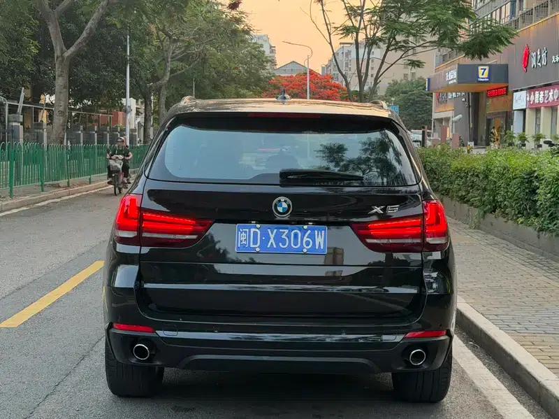 BMW X5 (Imported) 2015 xDrive28i — миниатюра 5