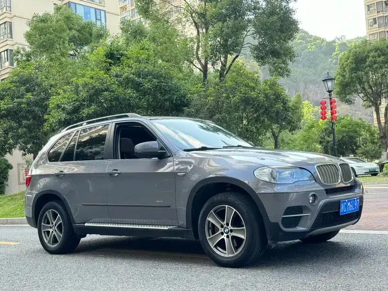 BMW X5 (Imported) 2011 xDrive35i Leading Edition — миниатюра 3