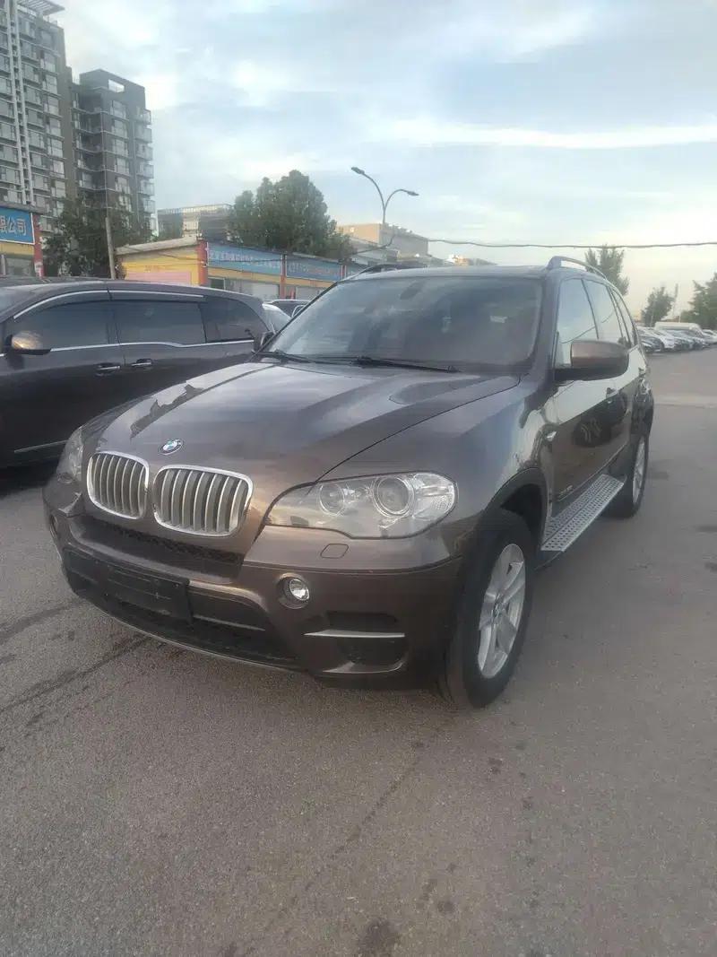 BMW X5 (Imported) 2013 xDrive35i Leading Edition — миниатюра 1